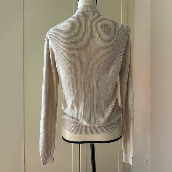 Sweater - Picture 2 of 2